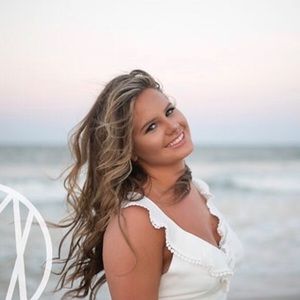 Meet your Posher, Mackenzie